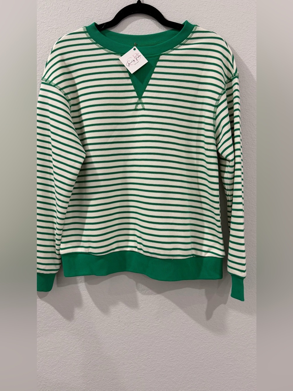 Kelly Green White Striped Crewneck Pullover Stylish Boutique Sweater Small